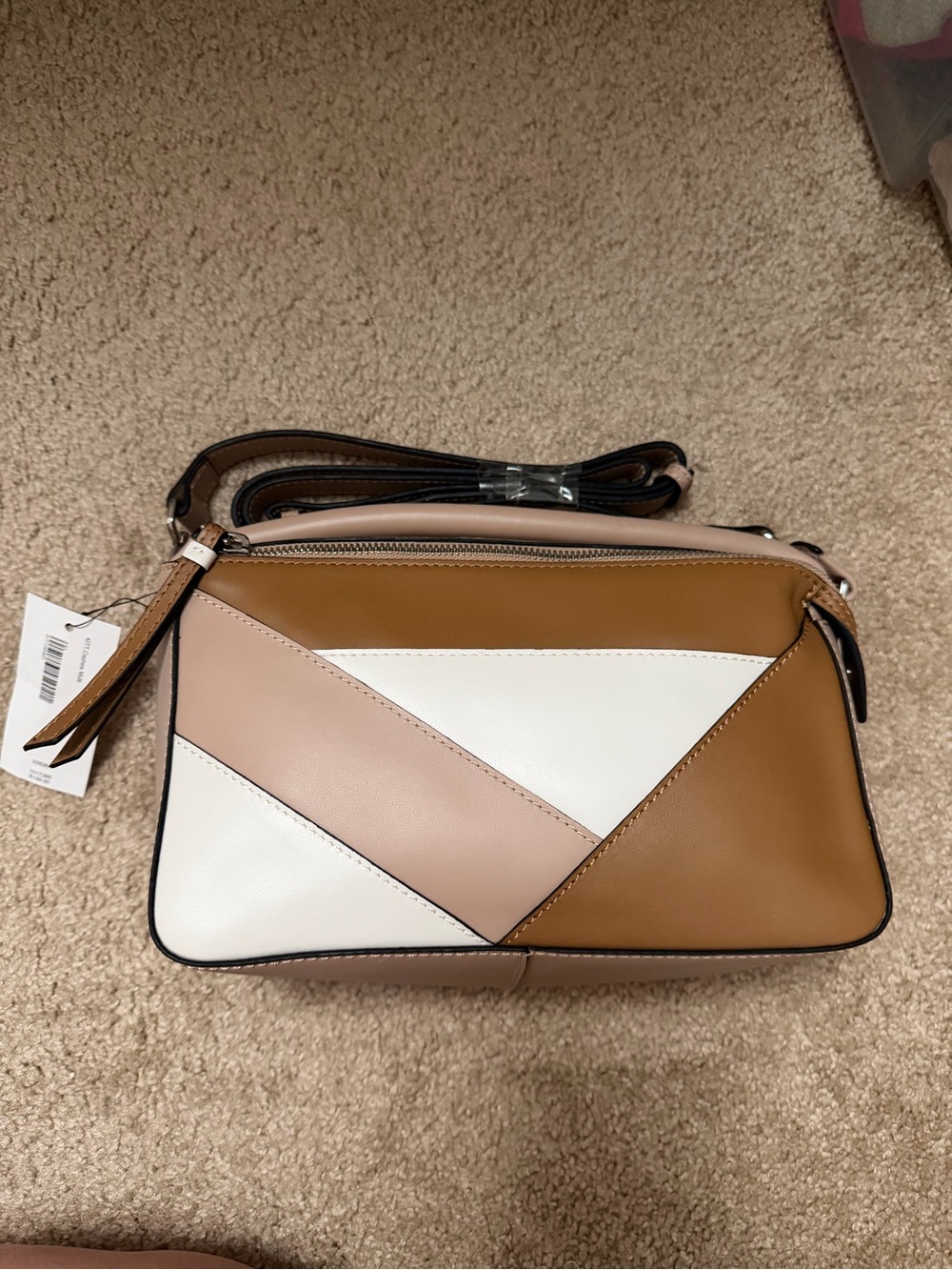 Brand new naturalizer bag